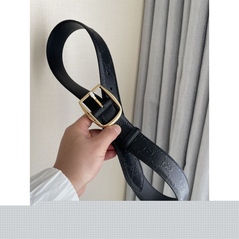 G*u*i belts